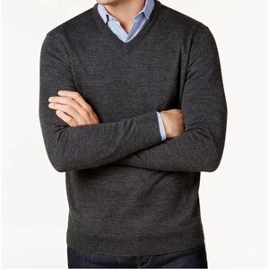 Club Room Charocal Gray Merino Wool Blend V-Neck Sweater Size Large